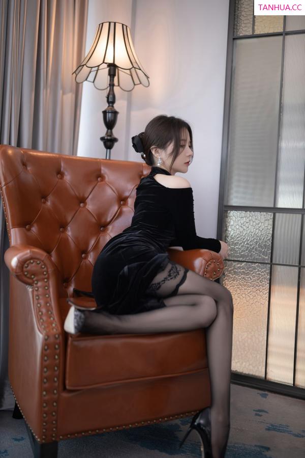 鱼子酱fish  [XiuRen]高清写真图 2022.07.29 No.5362 鱼子酱Fish第24张图片